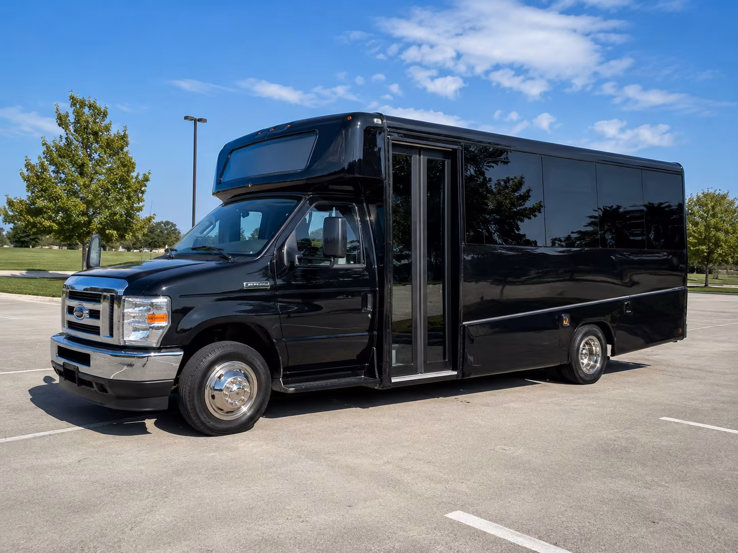 minibuses for art and culture trips to the crocker art museum